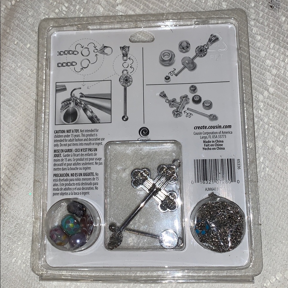 Cousin 18 Piece necklace kit Chain Charm Collection Kit NEW - Picture 2 of 10